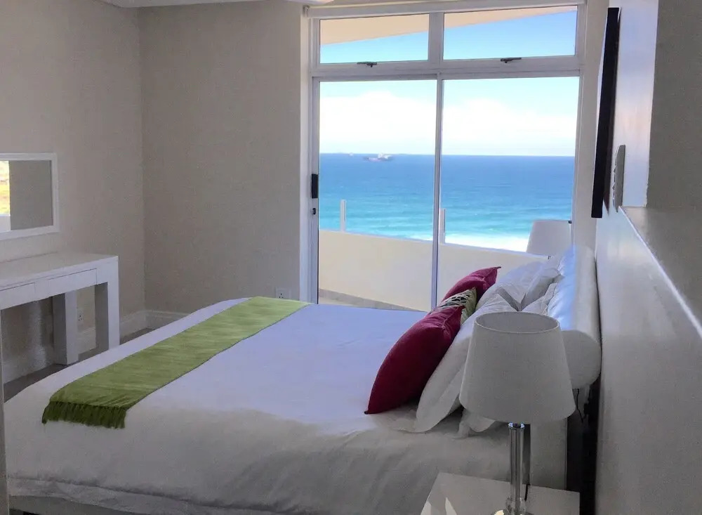 Sea La Vie Umhlanga - Main Beach Access by WhereToGo