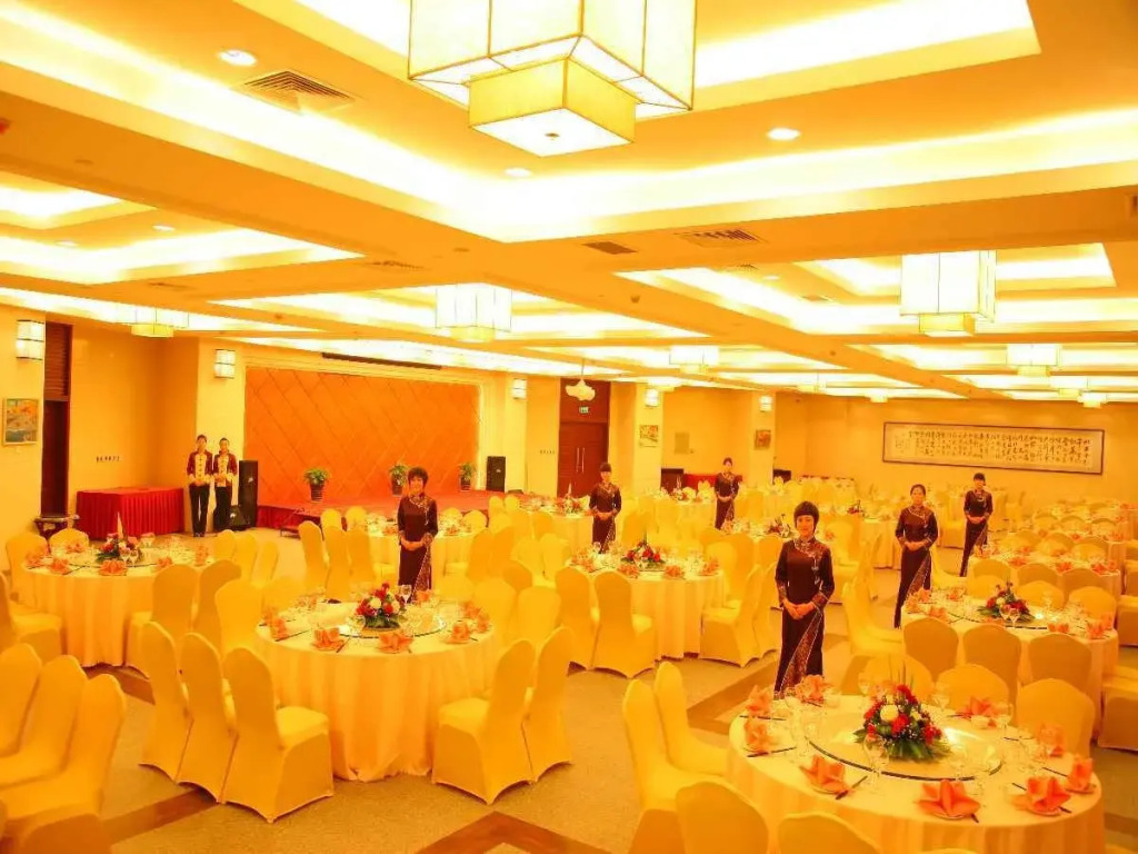 Gaosu Shenzhou Hotel