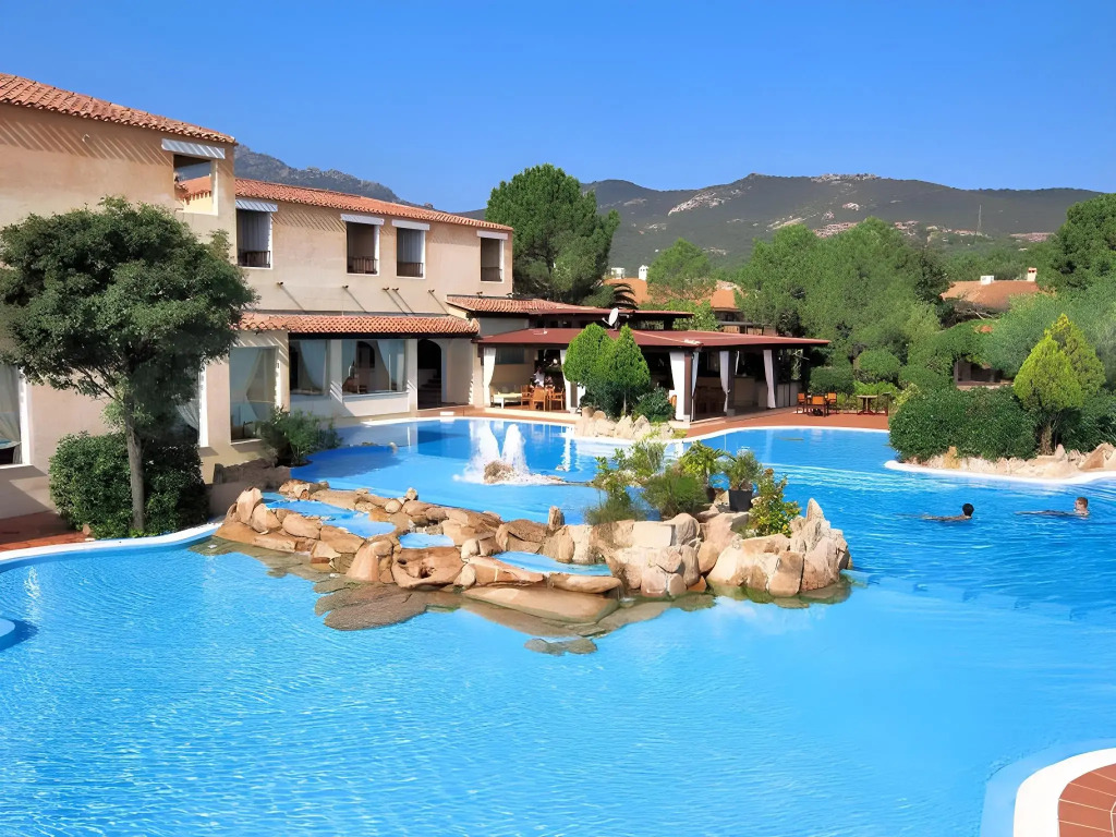 Colonna Hotel Du Golf