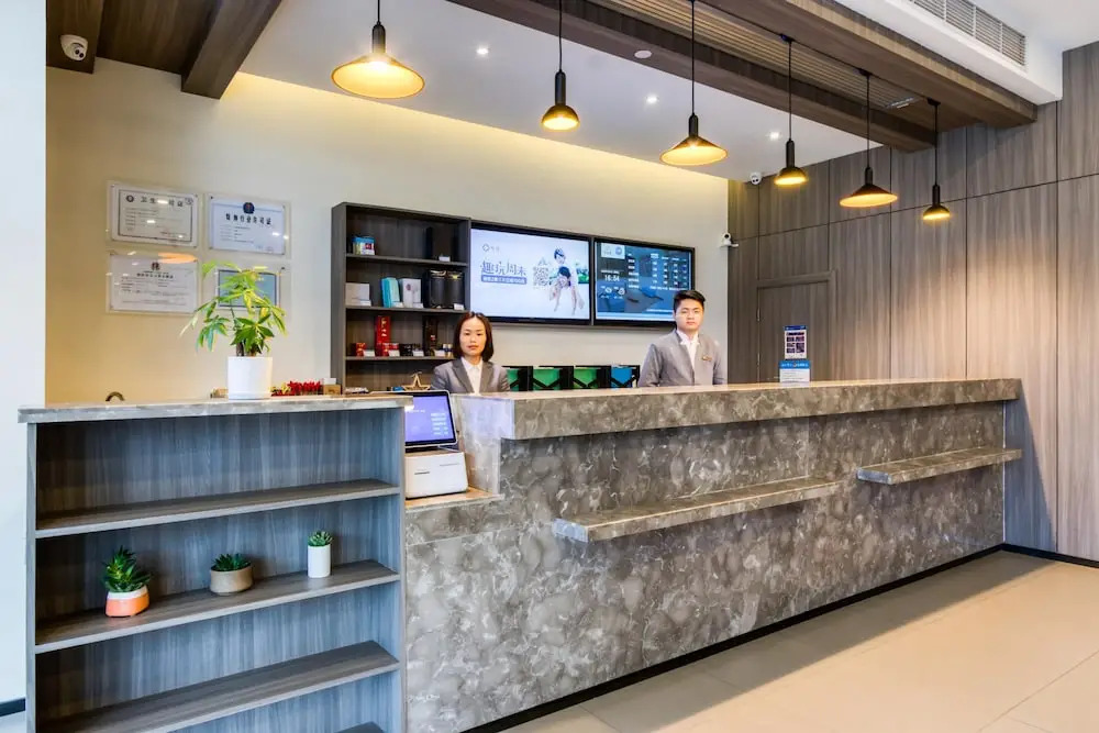 Atour Hotel (Hangzhou Binjiang Binwen Road)