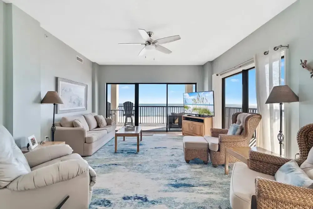 Palms 304 Beachfront 3BR 3BA Corner Condo