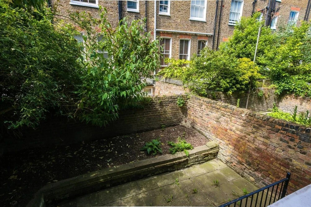 Beautiful 2BR Home in West Kensington, 6 Guests