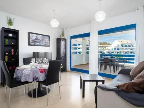 Duquesa Suites 2258