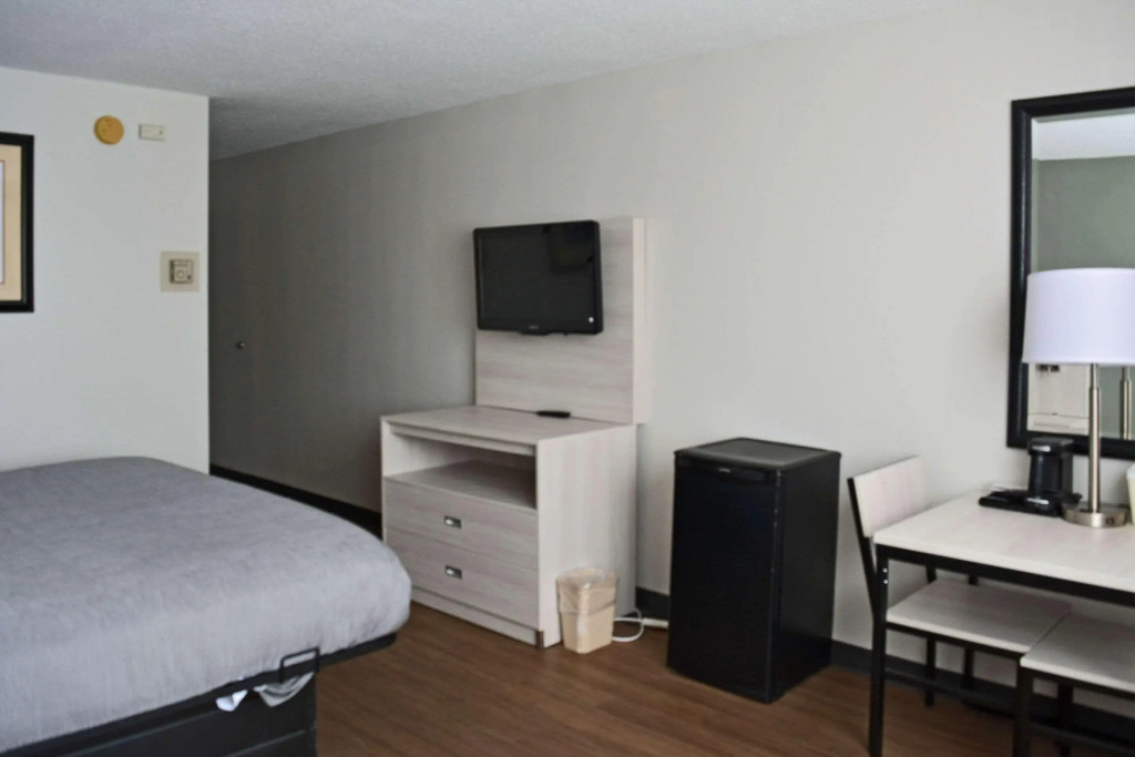 Quality Inn & Suites Syracuse - Carrier Circle