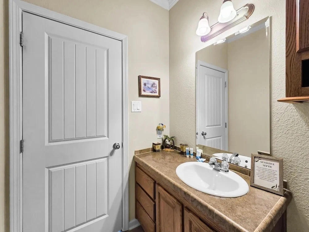 Its A Shellabration 3 Bedroom Home