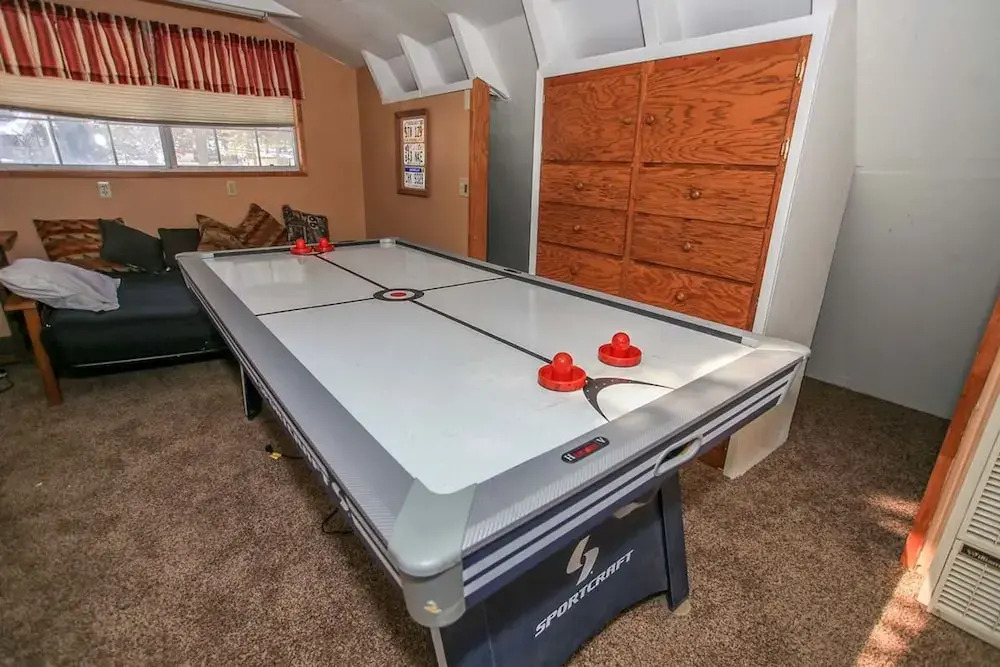 Alpine Ski & Tee-1615 by Big Bear Vacations