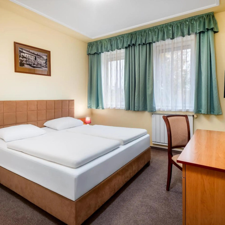 Platan Hotel