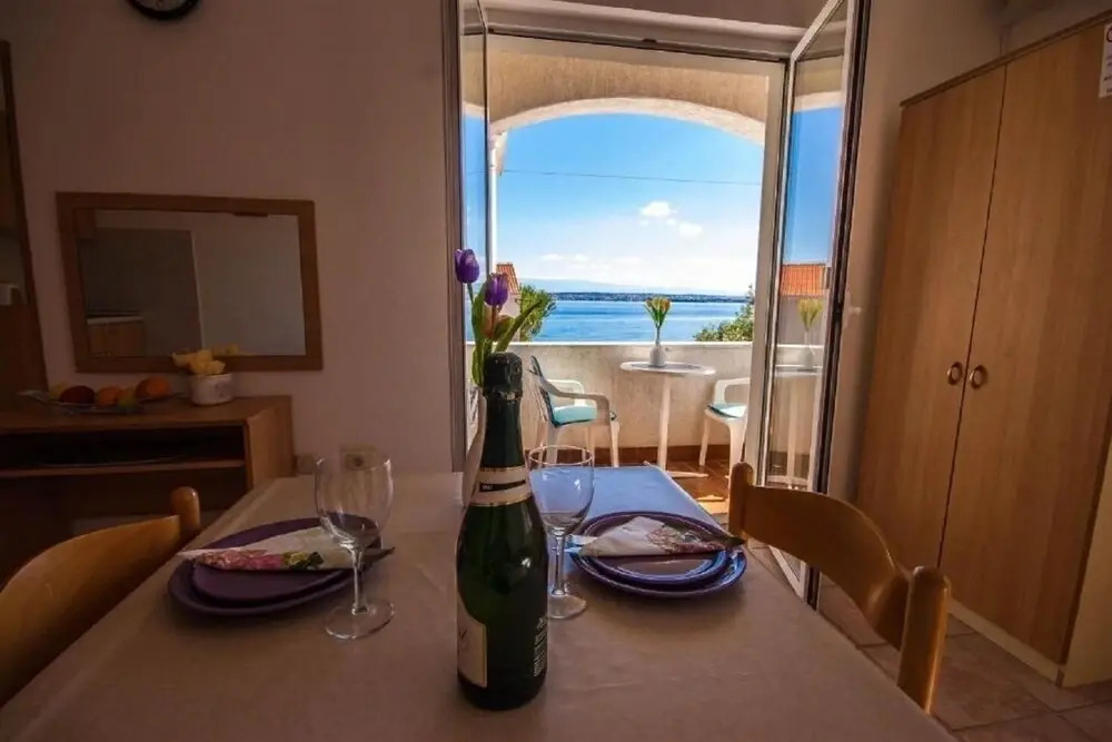 Edi - 40 m From Beach - SA1