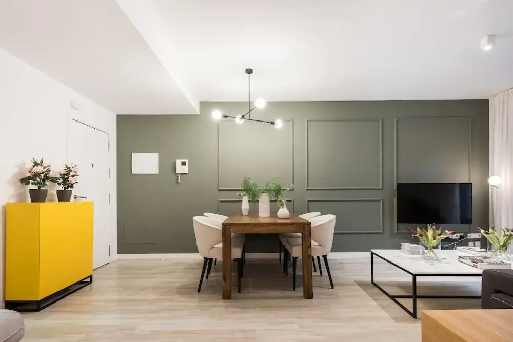 Spain Select San Joaquin Apartments