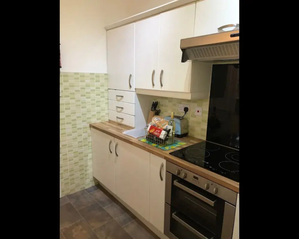 Beautiful Modern Hoole Ground Floor Apartment