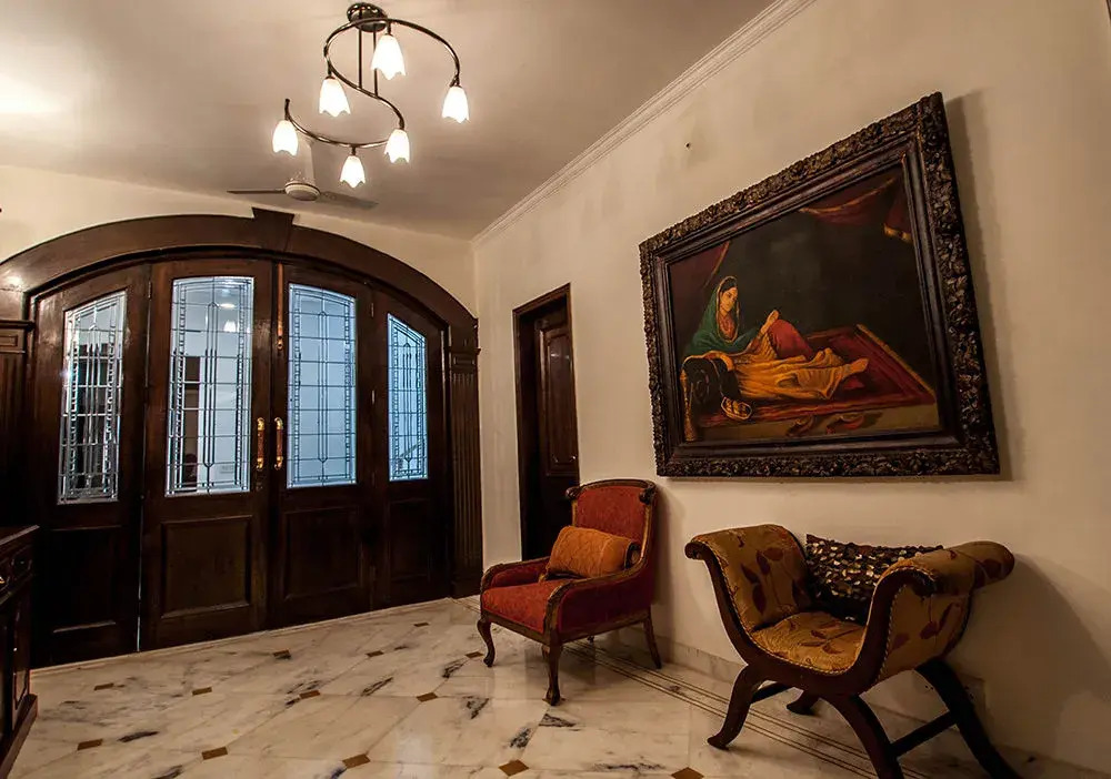 Hotel Africa Avenue Anand Lok