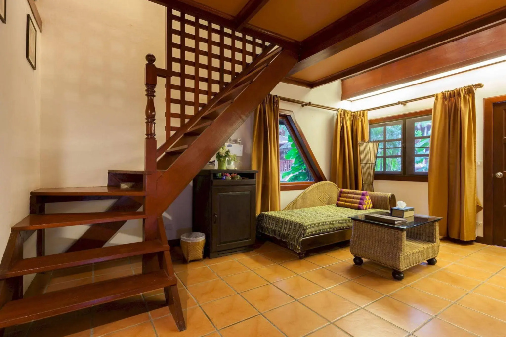 Royal Phawadee Village Patong - 2 Minutes walk to the beach