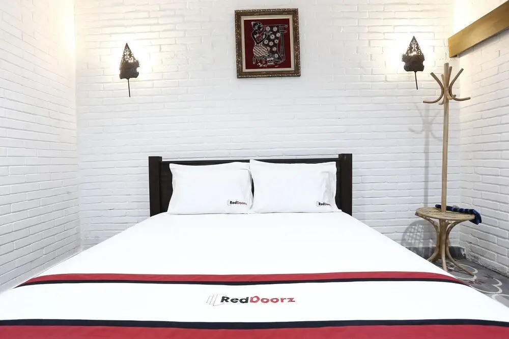 RedDoorz @ Kayen Jakal