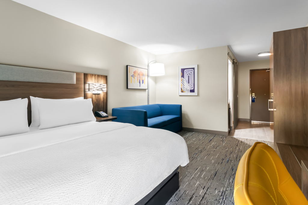 Holiday Inn Express & Suites Joplin Southeast by IHG