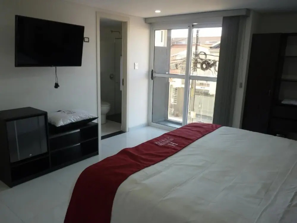 Hotel Business Center