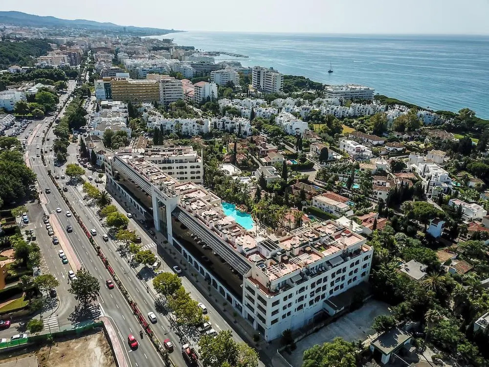 Apartamentos Guadalpin Boutique