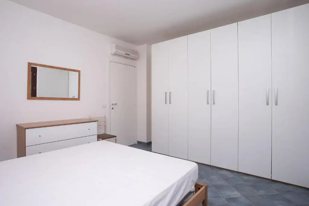 M290 - Marcelli, nuovo trilocale con terrazzo