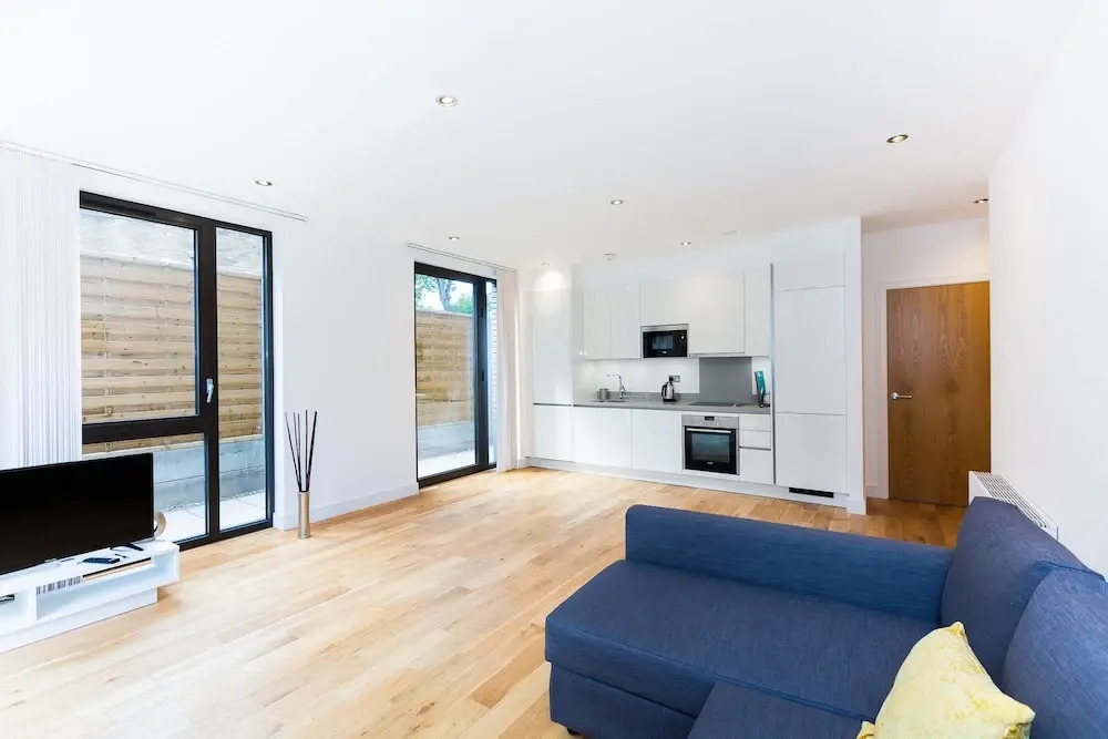 Spacious Luxury 1 Bed With Garden In Maida Vale