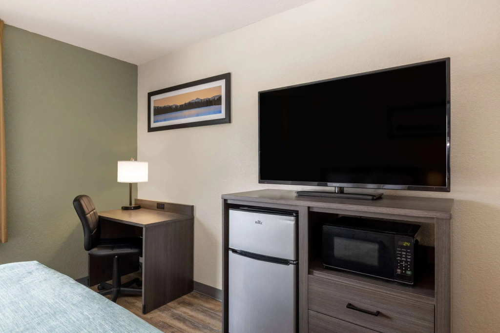 Wingate by Wyndham Butte City Center