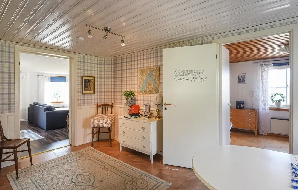 Beautiful Home In Undenäs