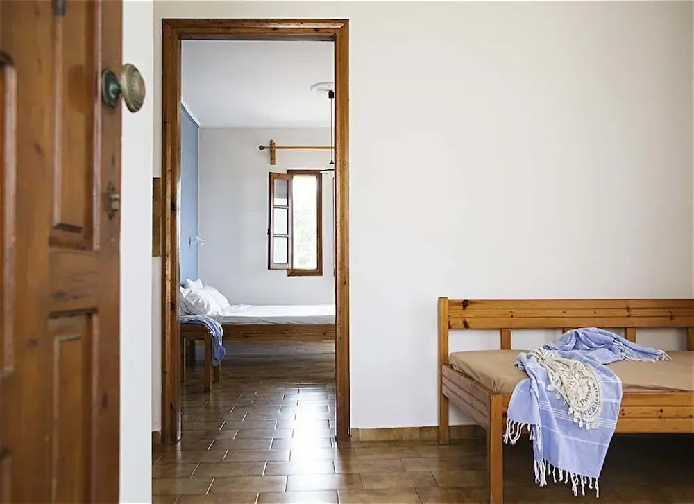 Varouxakis Hotel