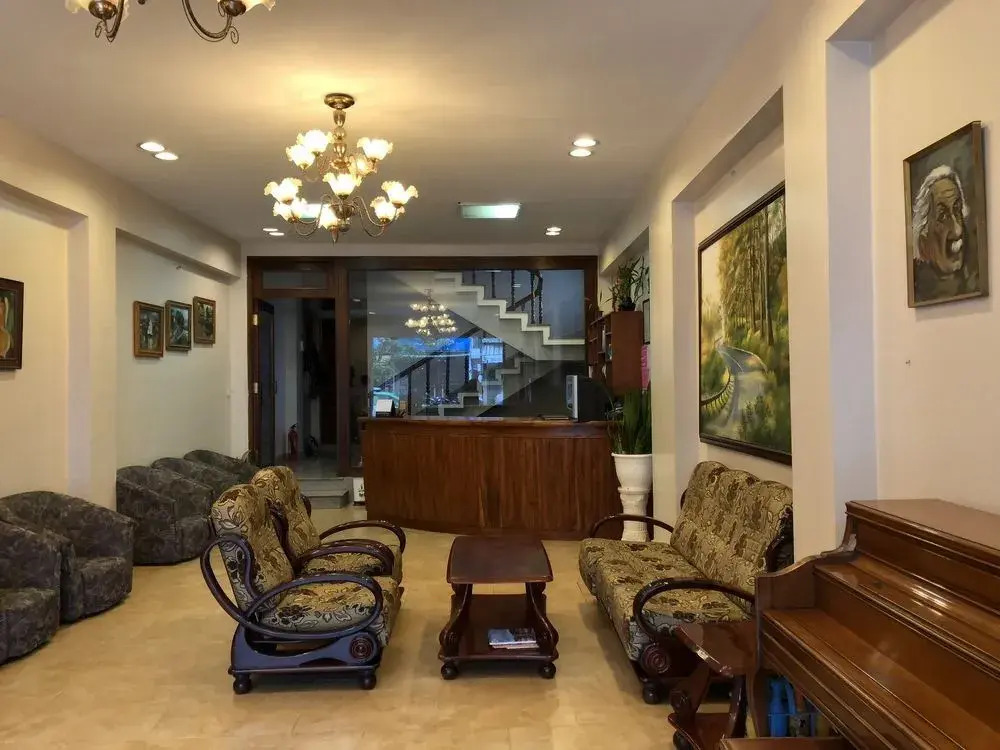 Dreams 1 Hotel