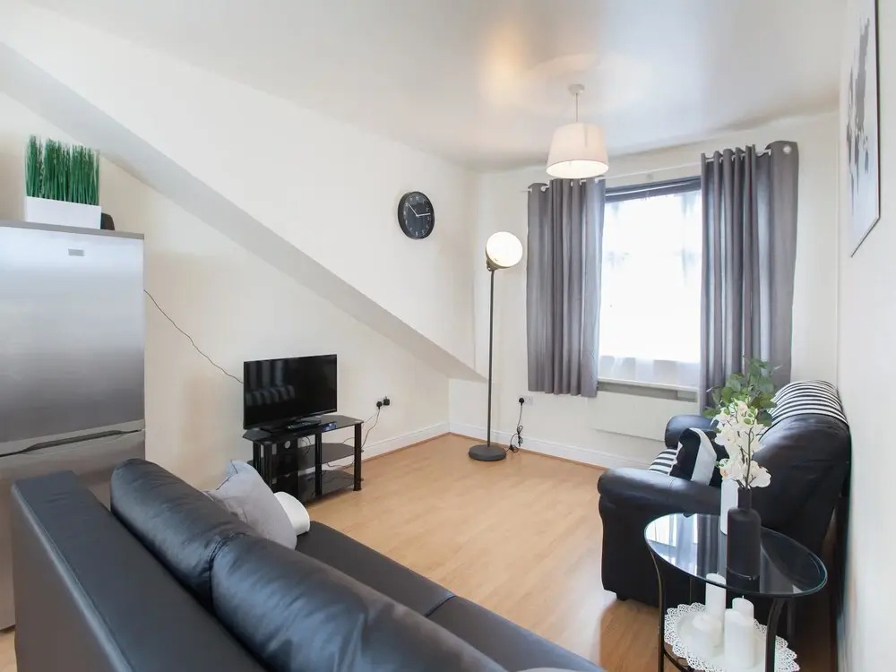 One Bedroom Flat in Harrow 64e