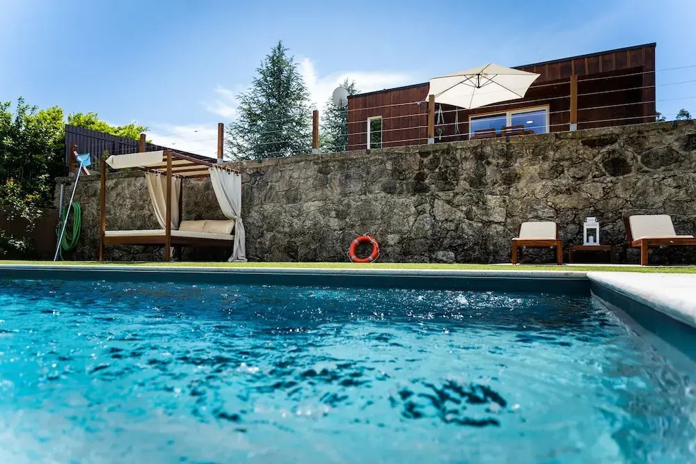 Captivating 1-bed House