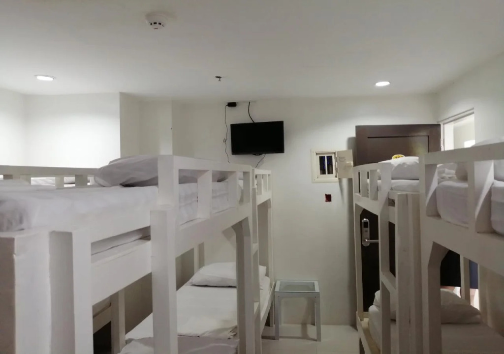 Villa Rosita Hotel Naga City by RedDoorz