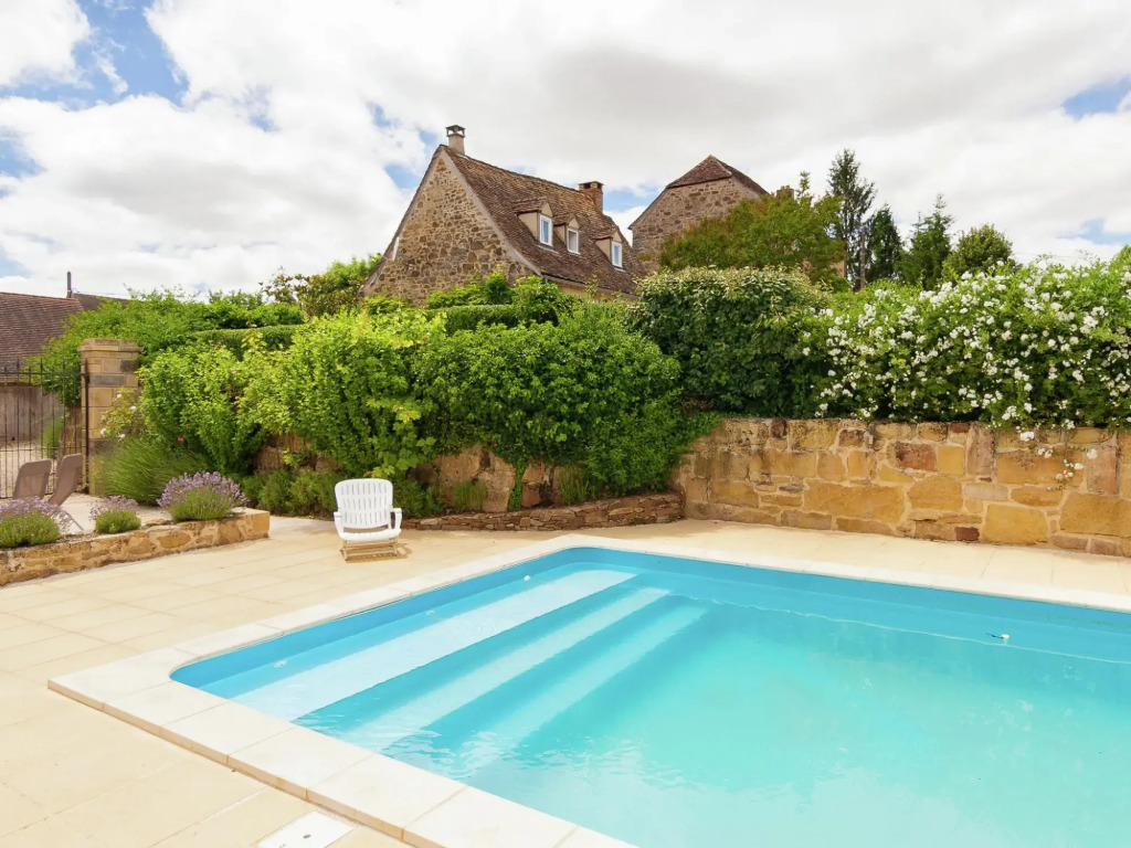 Peaceful Stay with Pool