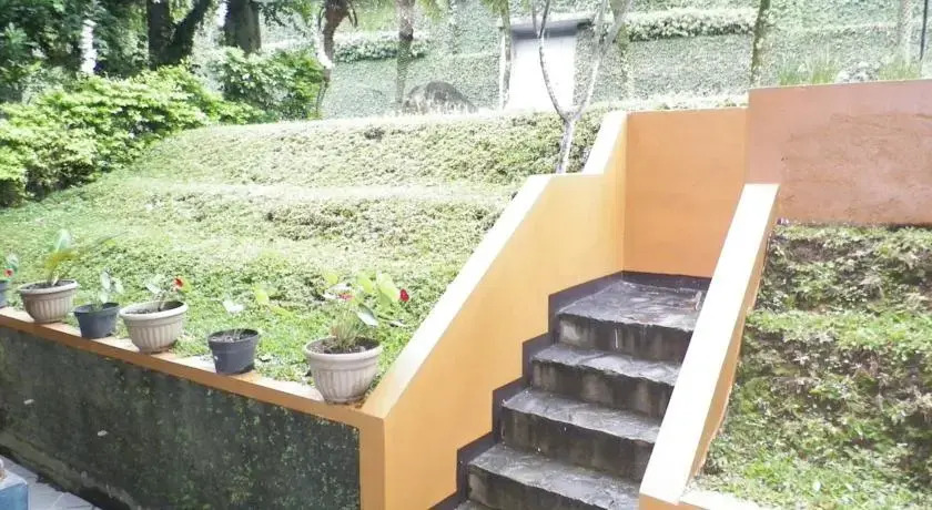 De Bukit Dago Villa