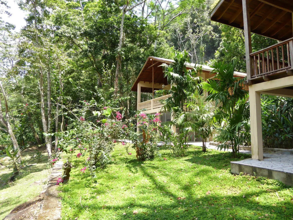 Villas Pico Bonito