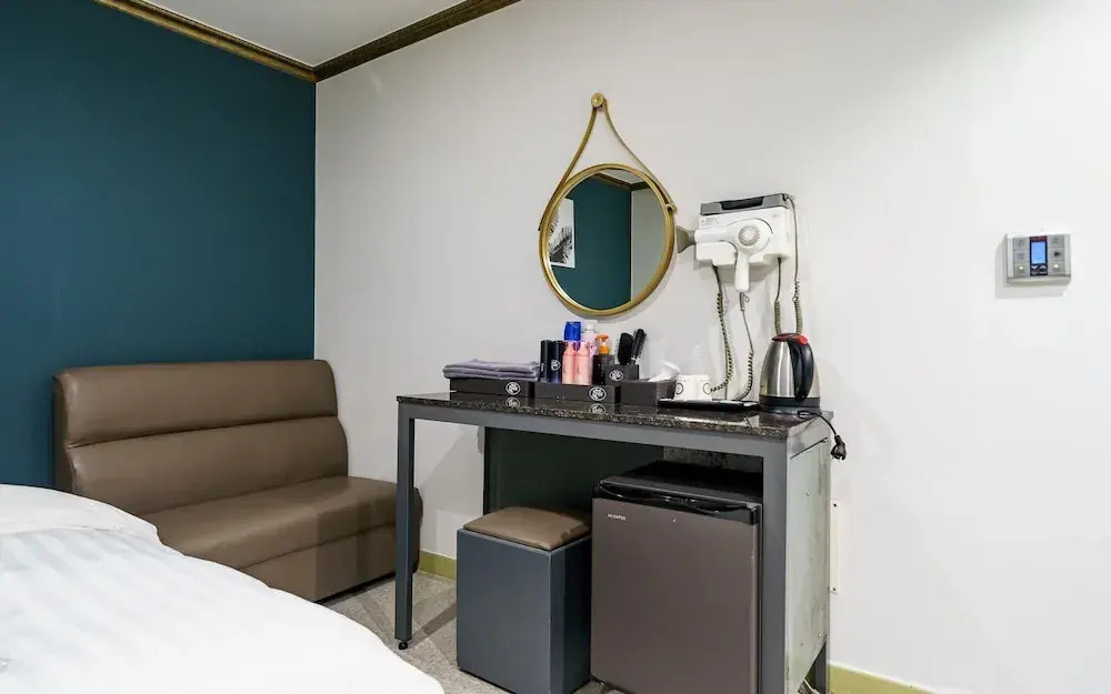 Wow Motel