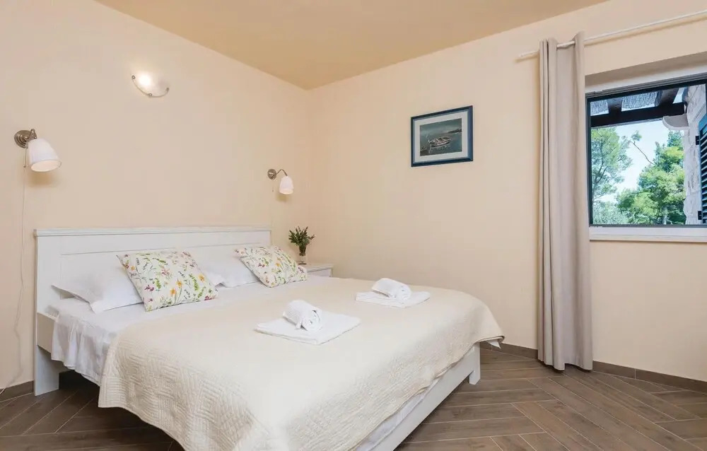 Amazing Home in Lumbarda With 3 Bedrooms, Wifi and Outdoor Swimming Pool