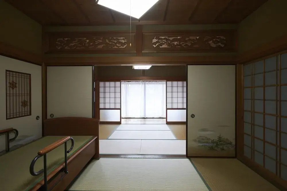 Vacation rentals -sui-