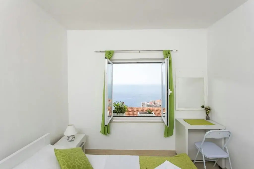 Apartment Ivy