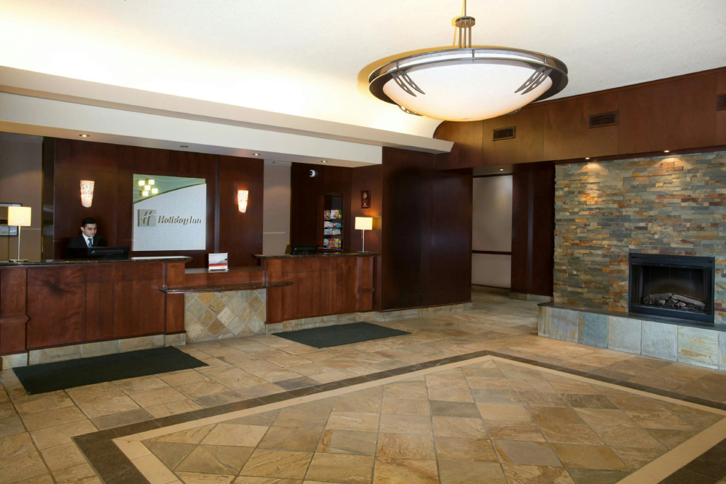 Holiday Inn Hotel & Suites-West Edmonton by IHG