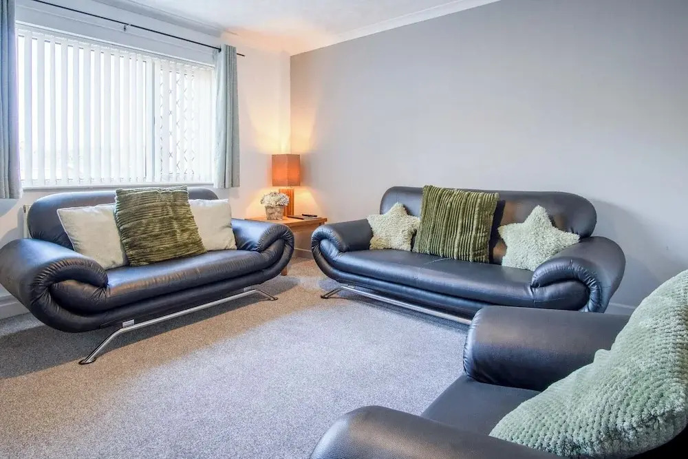 Tyle Teg - 3 Bedroom Holiday Home - Clydach