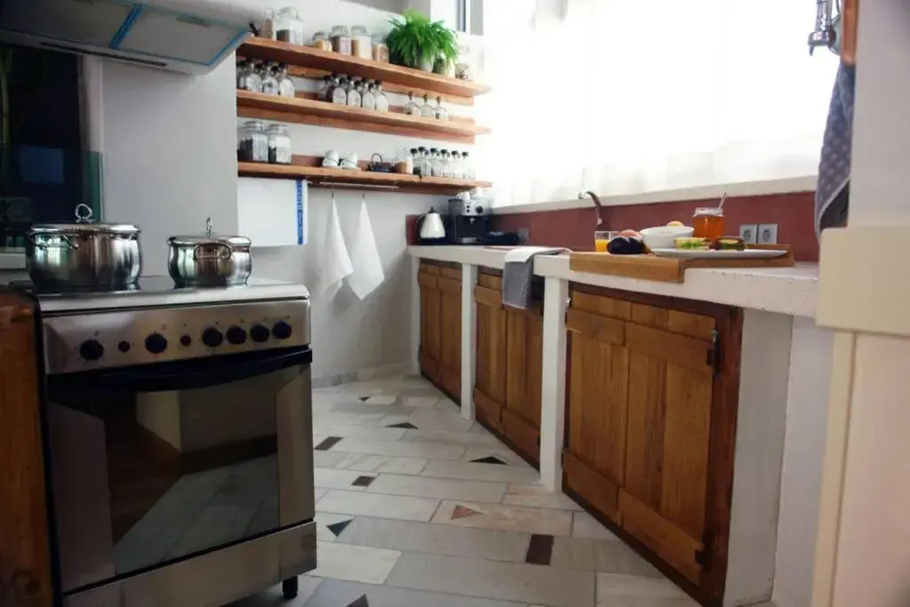 Unique - Spacious Studio with rooftop / Thissio