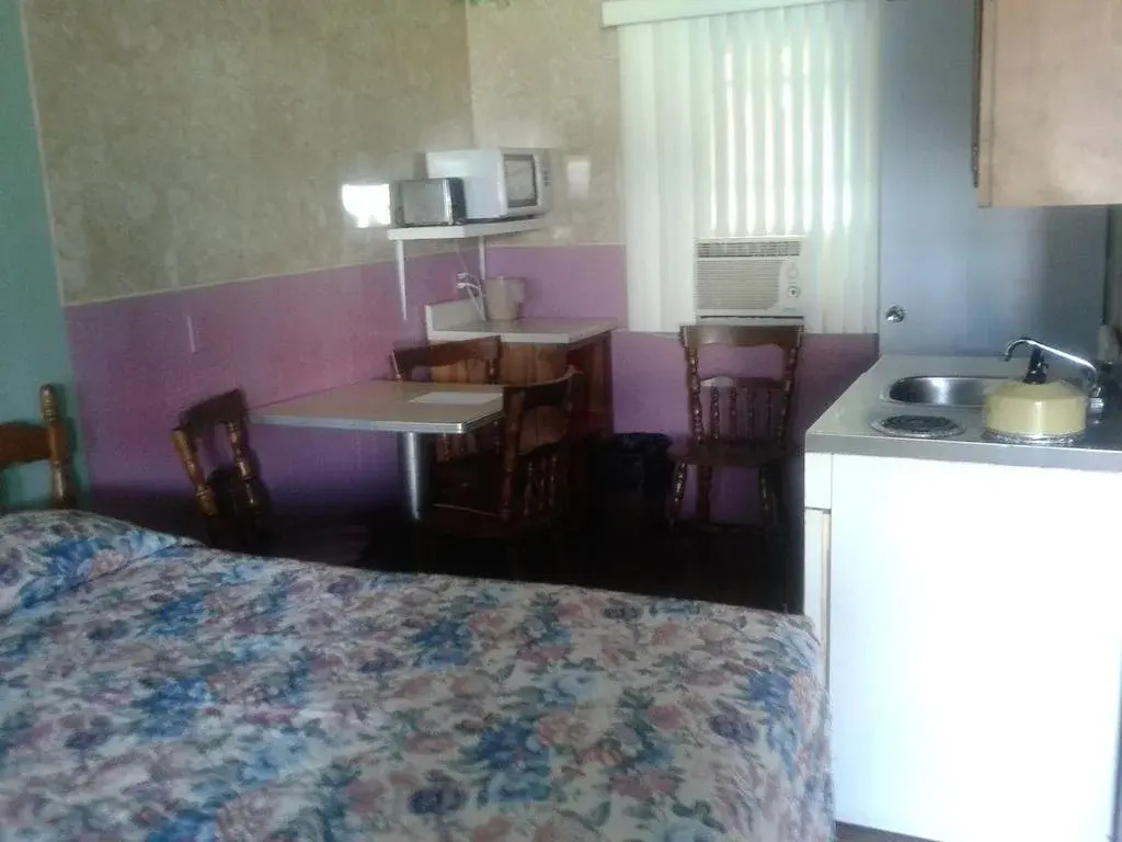 Normans Motel