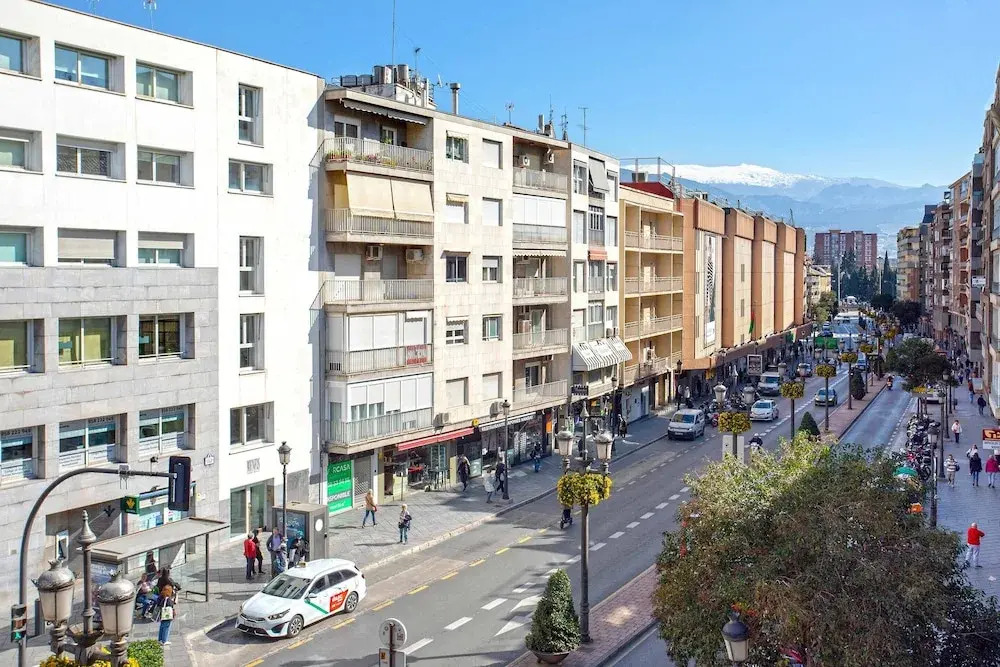Luxury Apartment in City Center. Puerta Real II