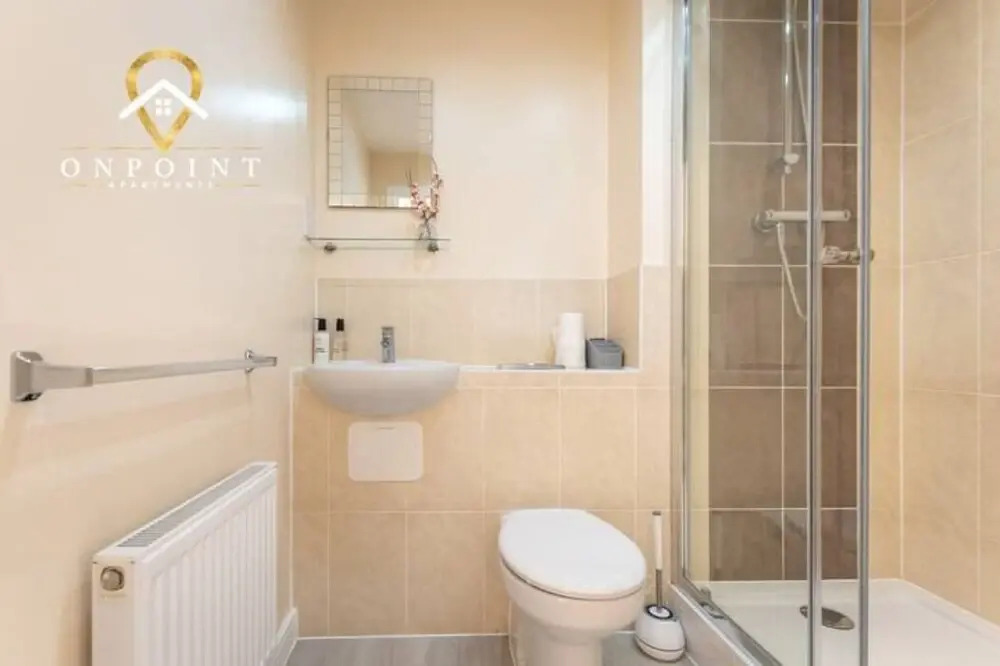 ✰OnPoint-STUNNING 2 Bed/2 Bath Flat -Free Parking✰