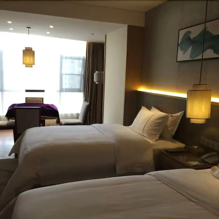 Tianhe Hotel