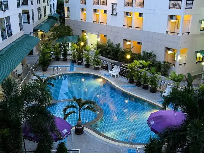 Uthong Mansion Bangpoo