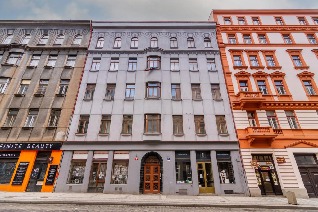 Premium Hip Loft in Žižkov by Prague Days