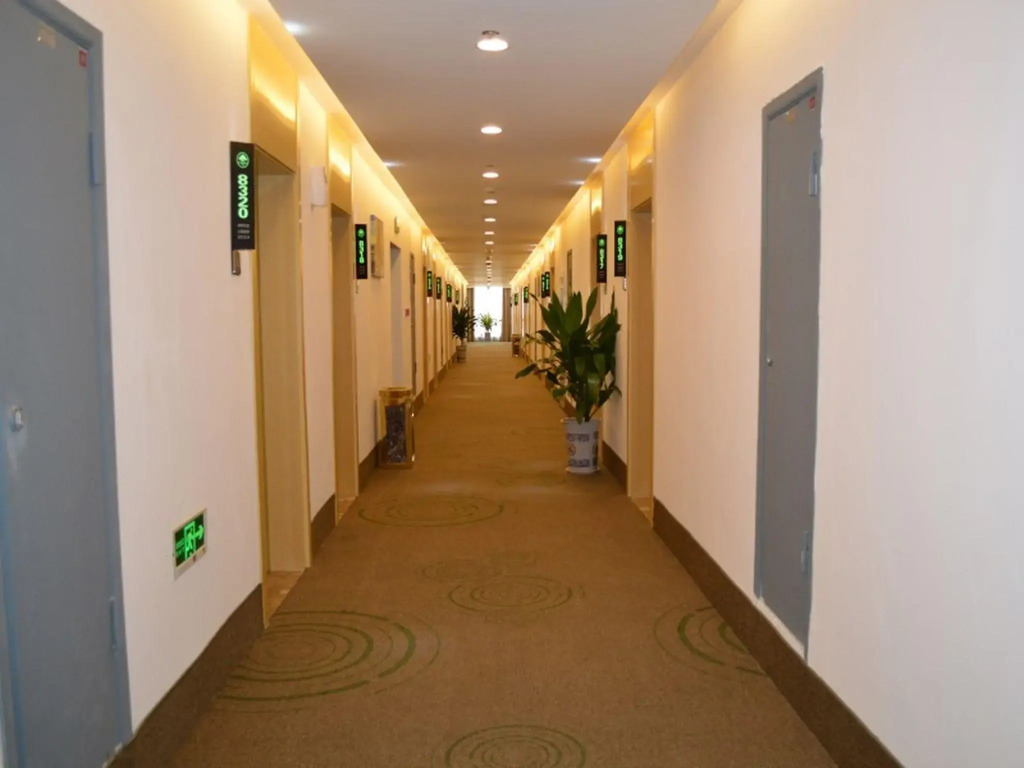 Greentree Inn Huaian Xuyi Royal Garden Express Hotel