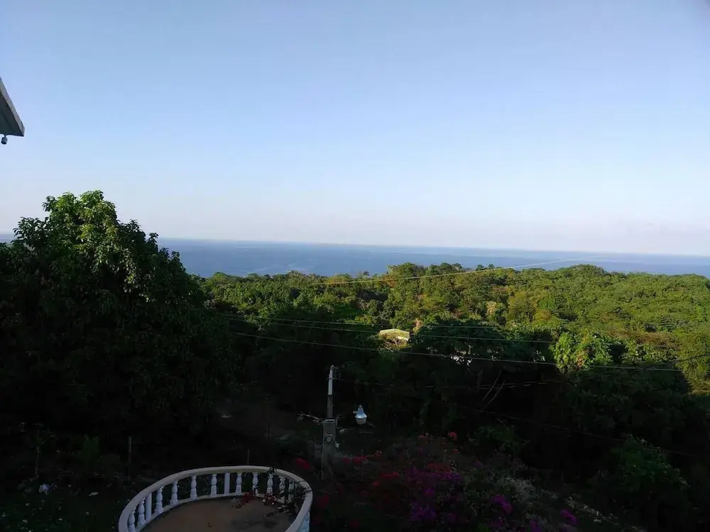 Remarkable 2-bed Villa in Fair Prospect Sea View