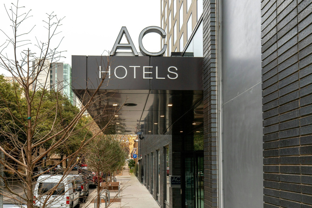 AC Hotel by Marriott Austin-University