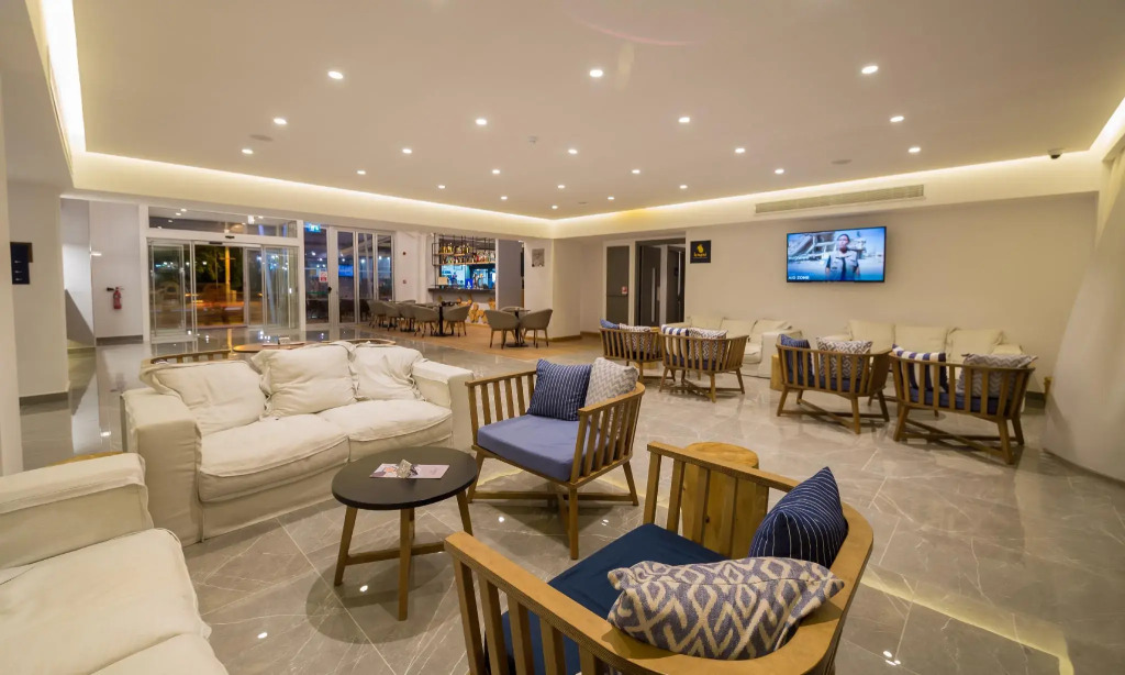 Protaras Plaza Hotel