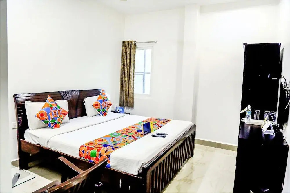 FabHotel Ashiqa Palace